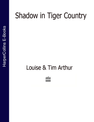 Louise  Arthur. Shadow in Tiger Country