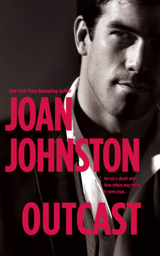 Joan  Johnston. Outcast