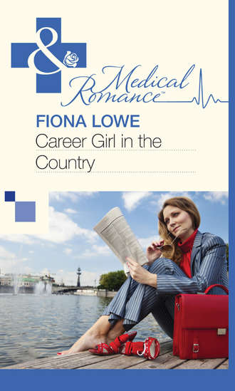 Fiona  Lowe. Career Girl in the Country