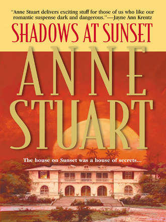 Anne Stuart. Shadows At Sunset