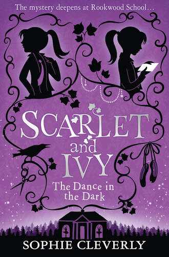 Sophie  Cleverly. The Dance in the Dark