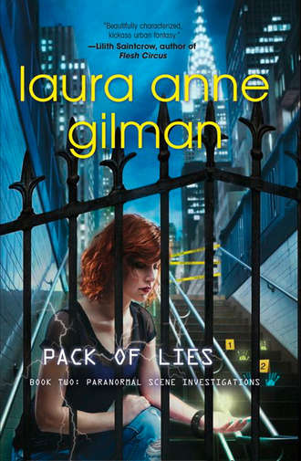 Laura Anne Gilman. Pack of Lies