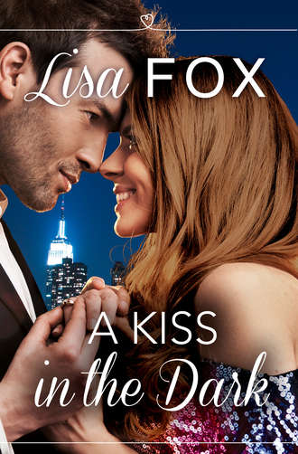 Lisa  Fox. A Kiss in the Dark: HarperImpulse Contemporary Romance